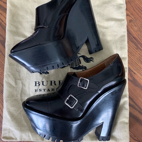 Burberry Black Platform Shoes - Picture 3 of 11